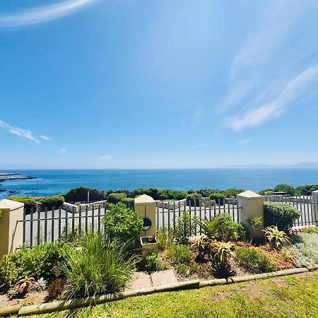 The View At Whale Cove De Kelders Apartamento Exterior foto